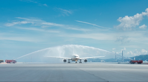 Etihad - Hong Kong Daily Service - PHOTO 2 (600x334)